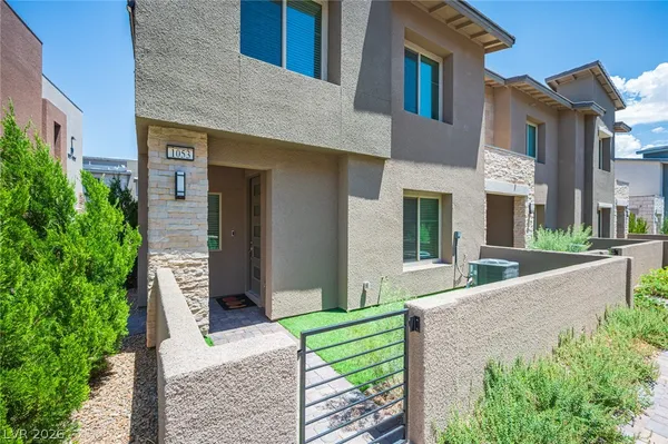 $3,000 | 600 Carriage Hill Drive, Unit 1053, Las Vegas, NV 89138