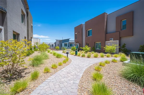 $3,000 | 600 Carriage Hill Drive, Unit 1053, Las Vegas, NV 89138