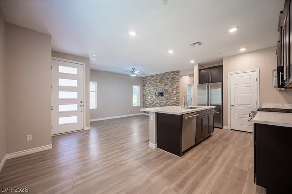 $3,000 | 600 Carriage Hill Drive, Unit 1053, Las Vegas, NV 89138