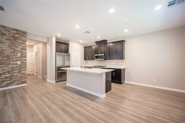 $3,000 | 600 Carriage Hill Drive, Unit 1053, Las Vegas, NV 89138