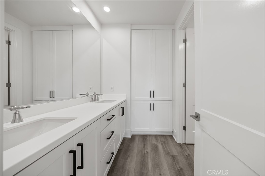 59 Longchamp Irvine, CA 92602 - Photo 26 of 31