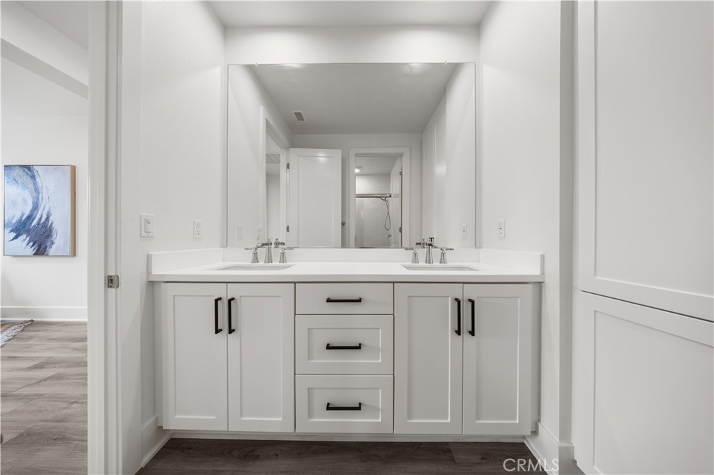 59 Longchamp Irvine, CA 92602 - Photo 27 of 31