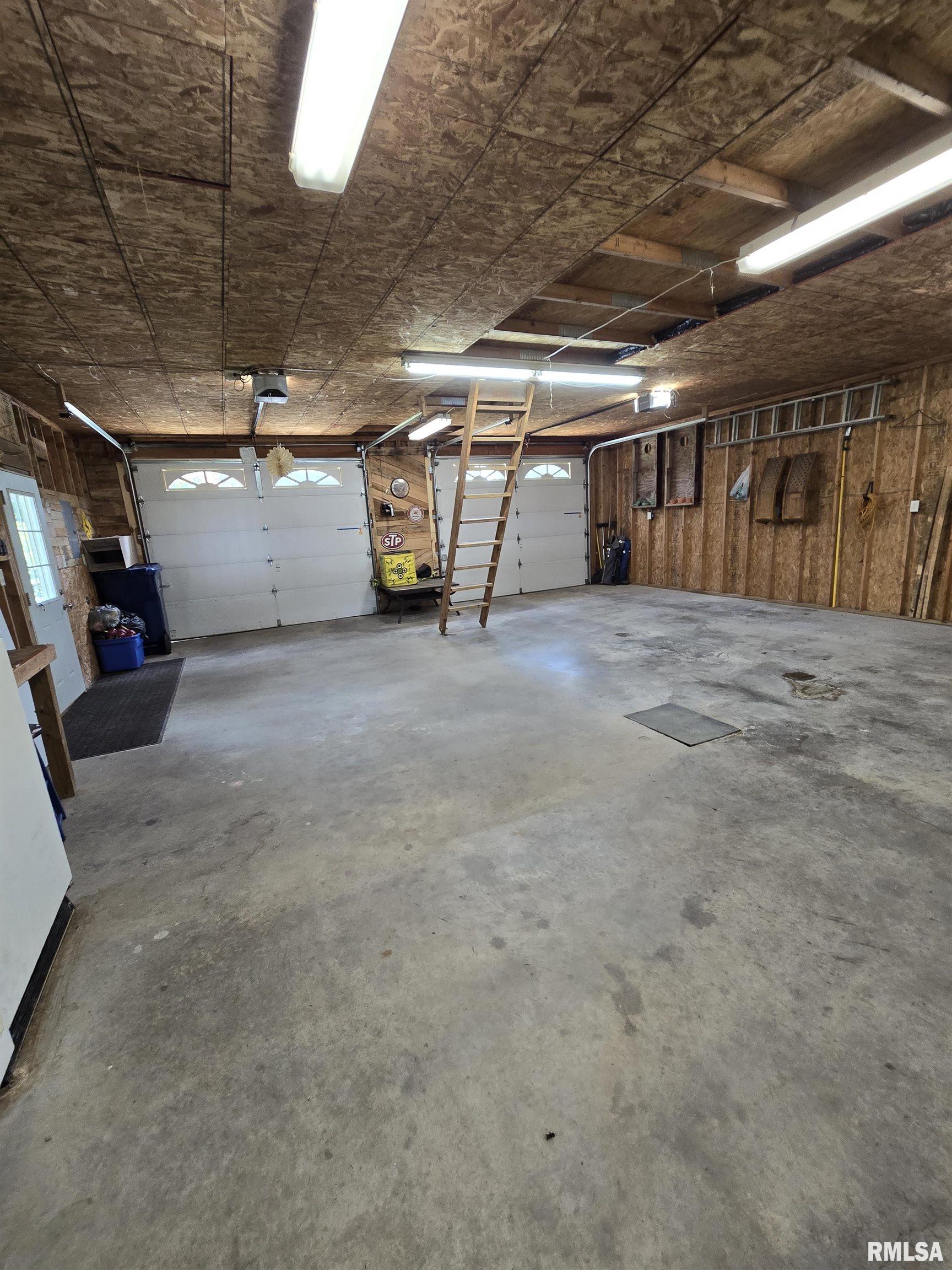 558 130th Street Avon, IL 61415 - Photo 29 of 38 Gallery Image 29