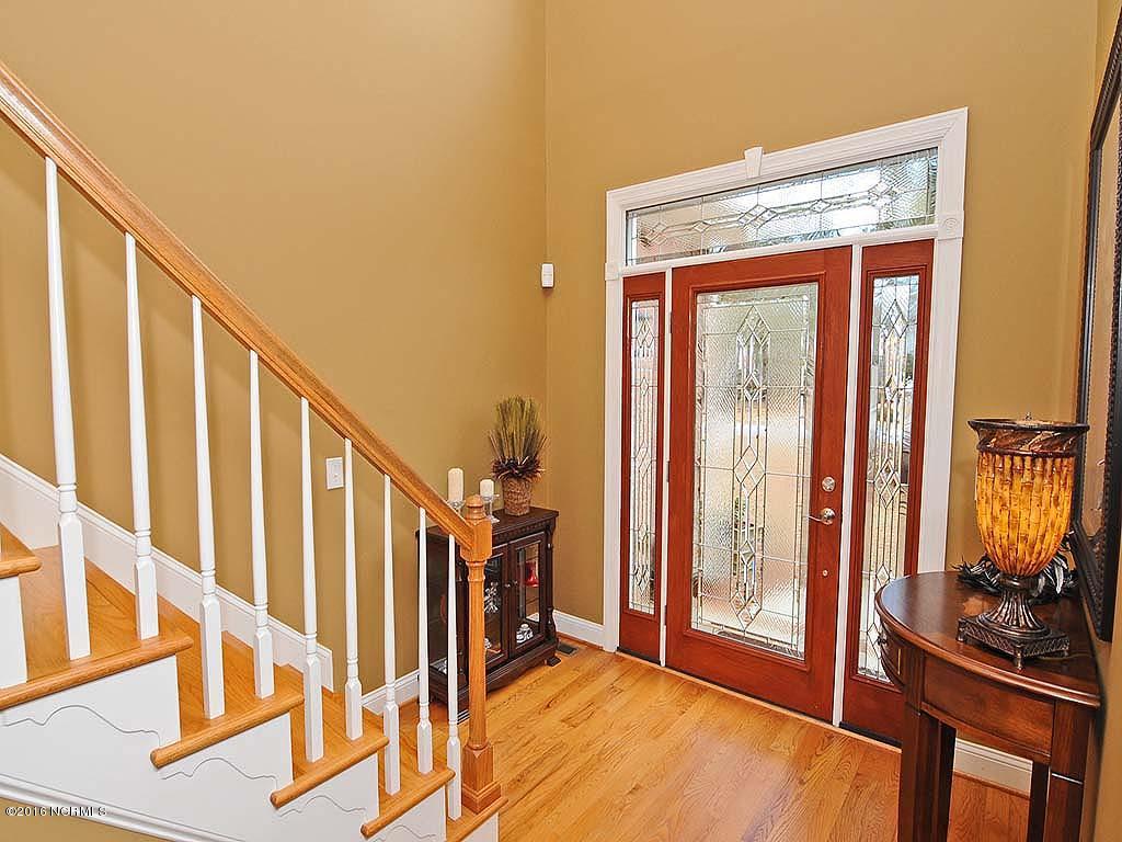 416 Rivage Promenade Wilmington, NC 28412 - Photo 20 of 51 foyer