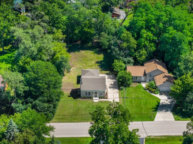 $299,999 | 8104 North 44th Street, Brown Deer, WI 53223