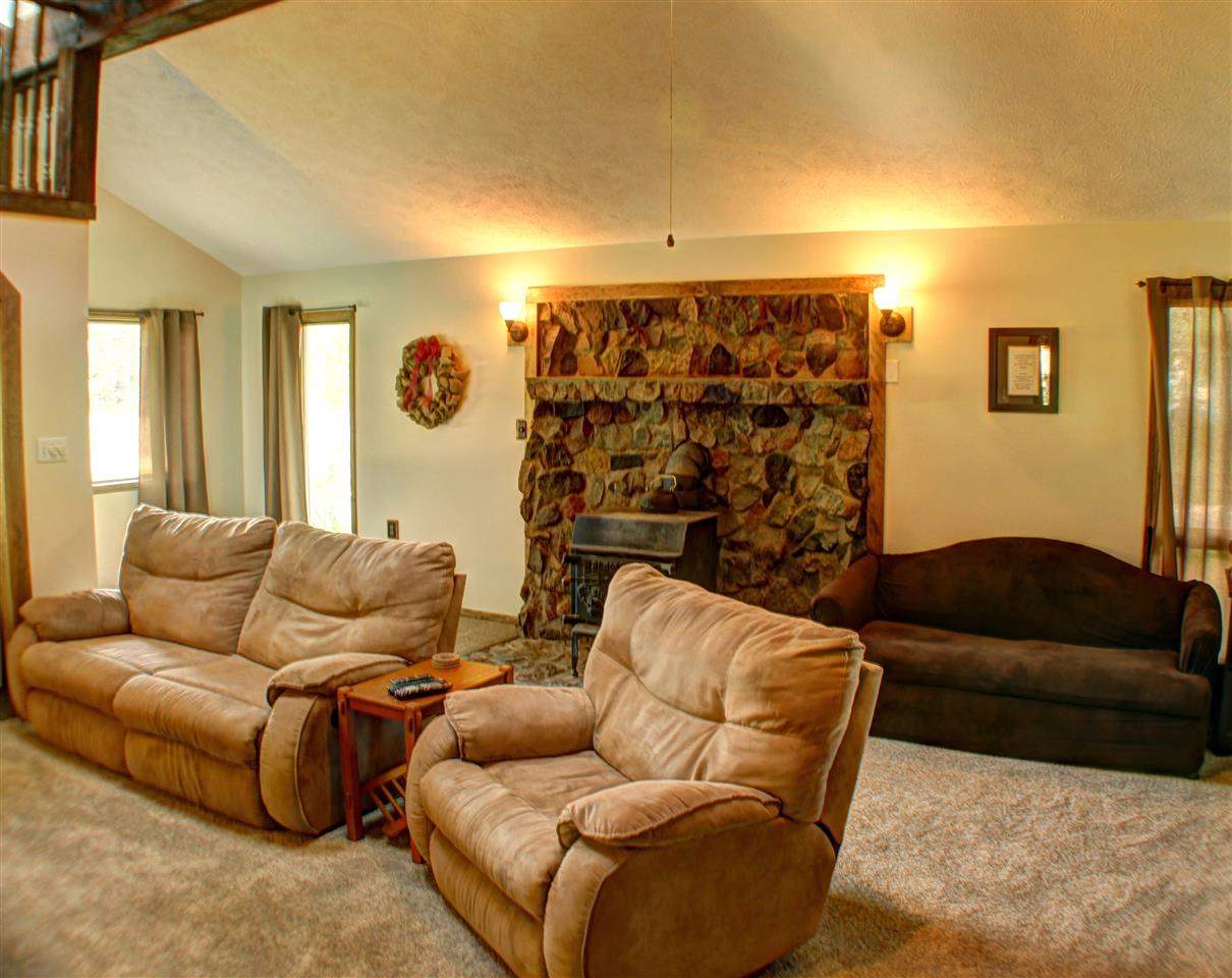 7113 Demerly Road Benzonia, MI 49616 - Photo 8 of 26 1790325-7.JPG