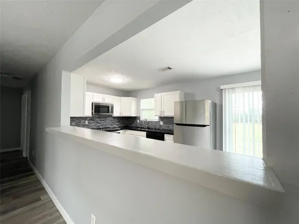 $2,000 | 2036 County Road 3434N North, Cleveland, TX 77327