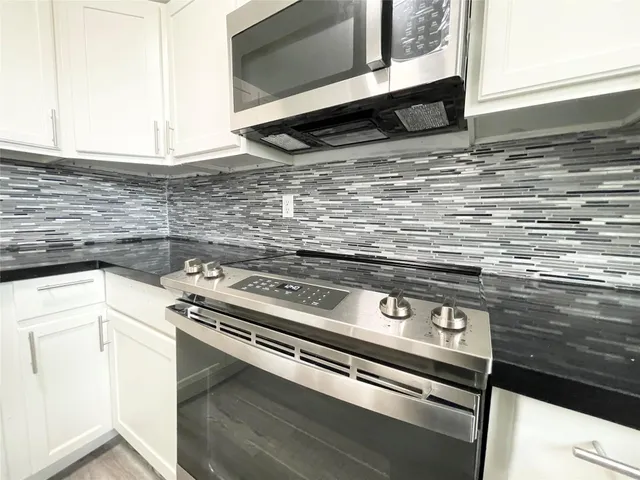 a close view of sink and tap