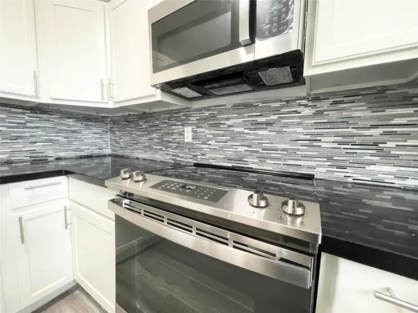 a close view of sink and tap