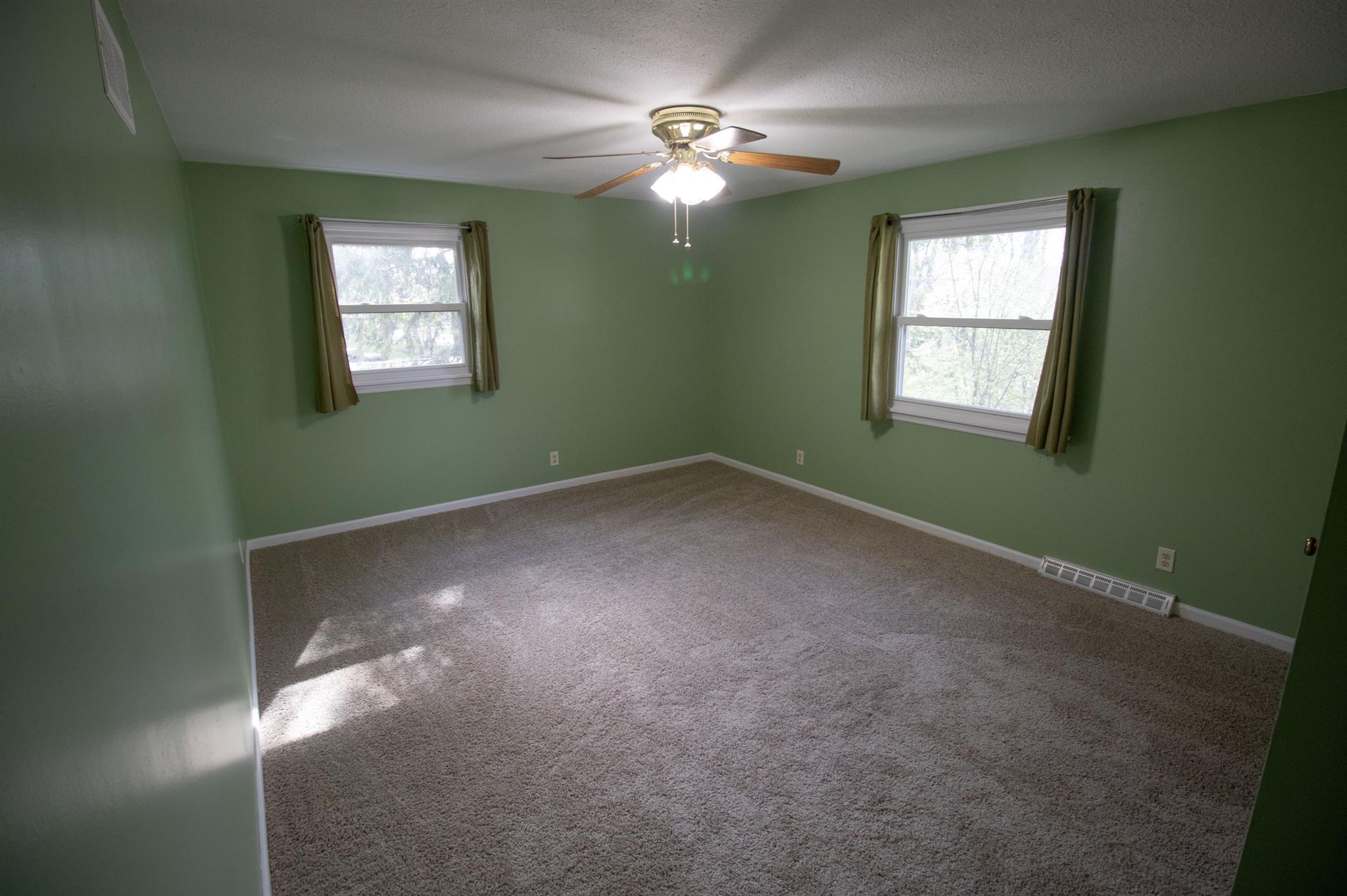 17441 Darden Road South Bend, IN 46635 - Photo 20 of 33 Gallery Image 20