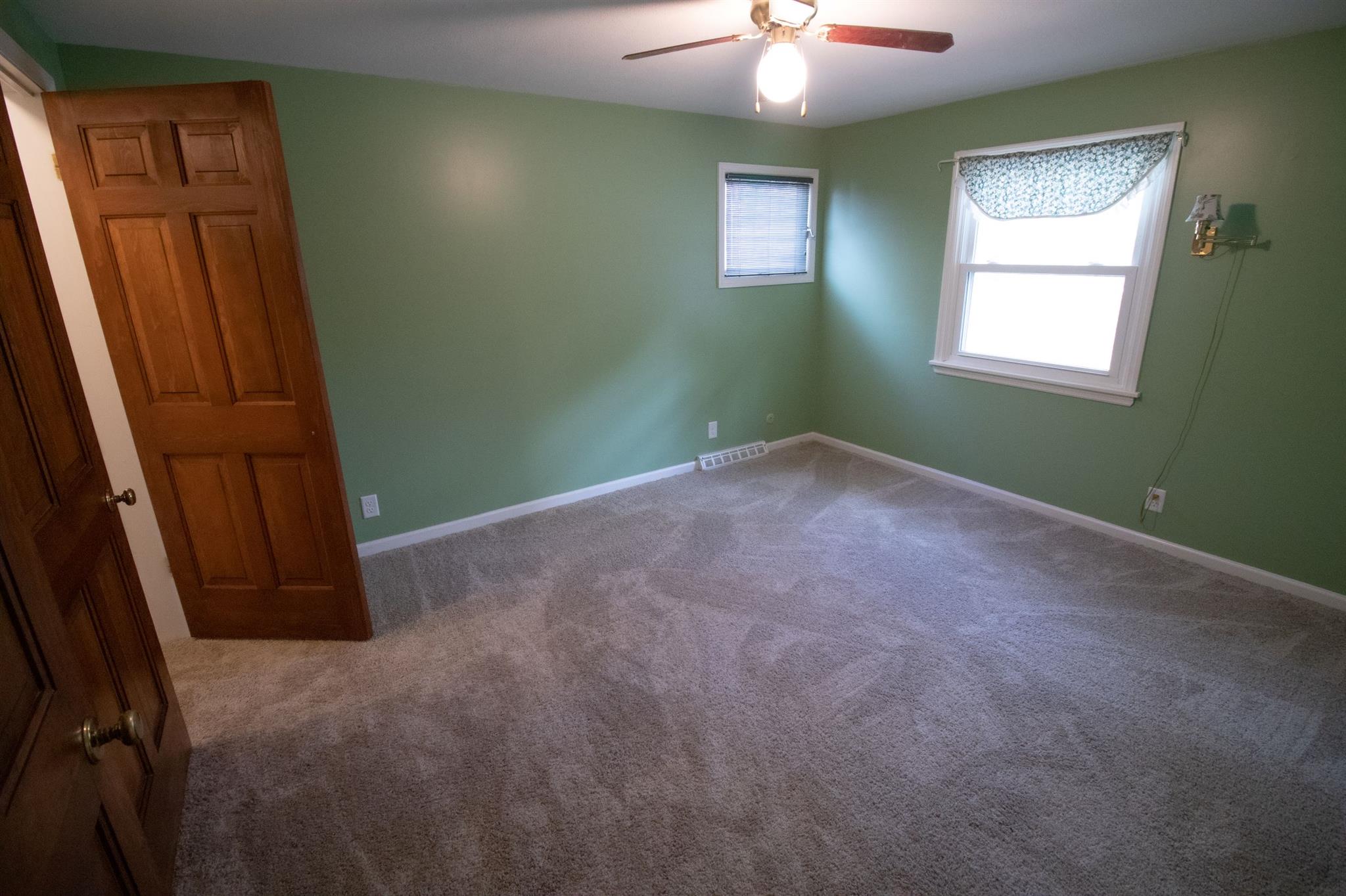 17441 Darden Road South Bend, IN 46635 - Photo 26 of 33 Gallery Image 26