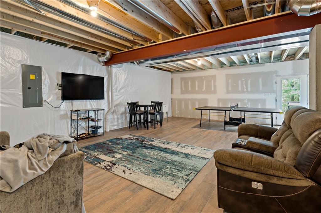 412 Pinkerton Run Road Oakdale, PA 15071 - Photo 26 of 40 Gallery Image 26