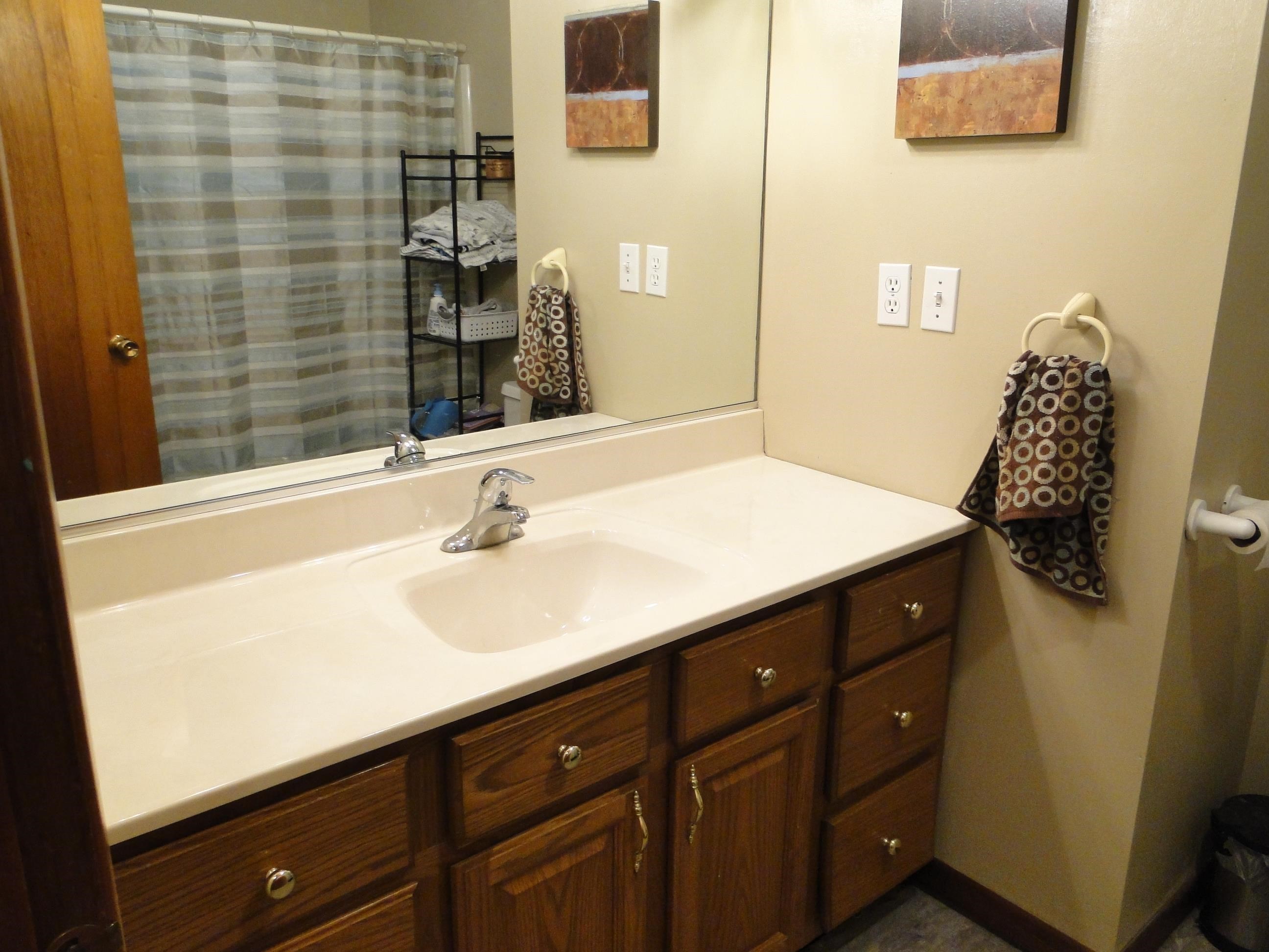 1160 North Coal Road Colchester, IL 62326 - Photo 16 of 27 Gallery Image 16