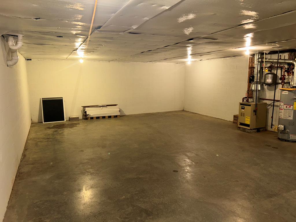 114 Oak Ridge Drive Clarion, PA 16214 - Photo 36 of 38 a view of a room with gym equipment