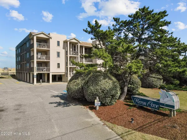 $699,900 | 5507 South Virginia Dare Trail, Unit 103, Nags Head, NC 27959