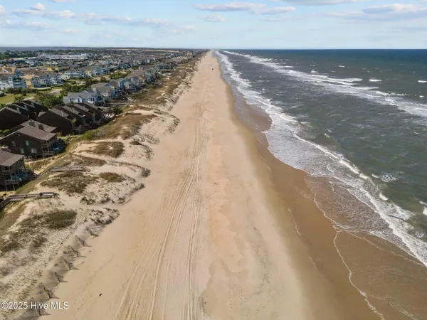 $699,900 | 5507 South Virginia Dare Trail, Unit 103, Nags Head, NC 27959