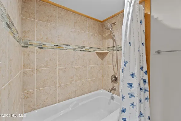 $699,900 | 5507 South Virginia Dare Trail, Unit 103, Nags Head, NC 27959