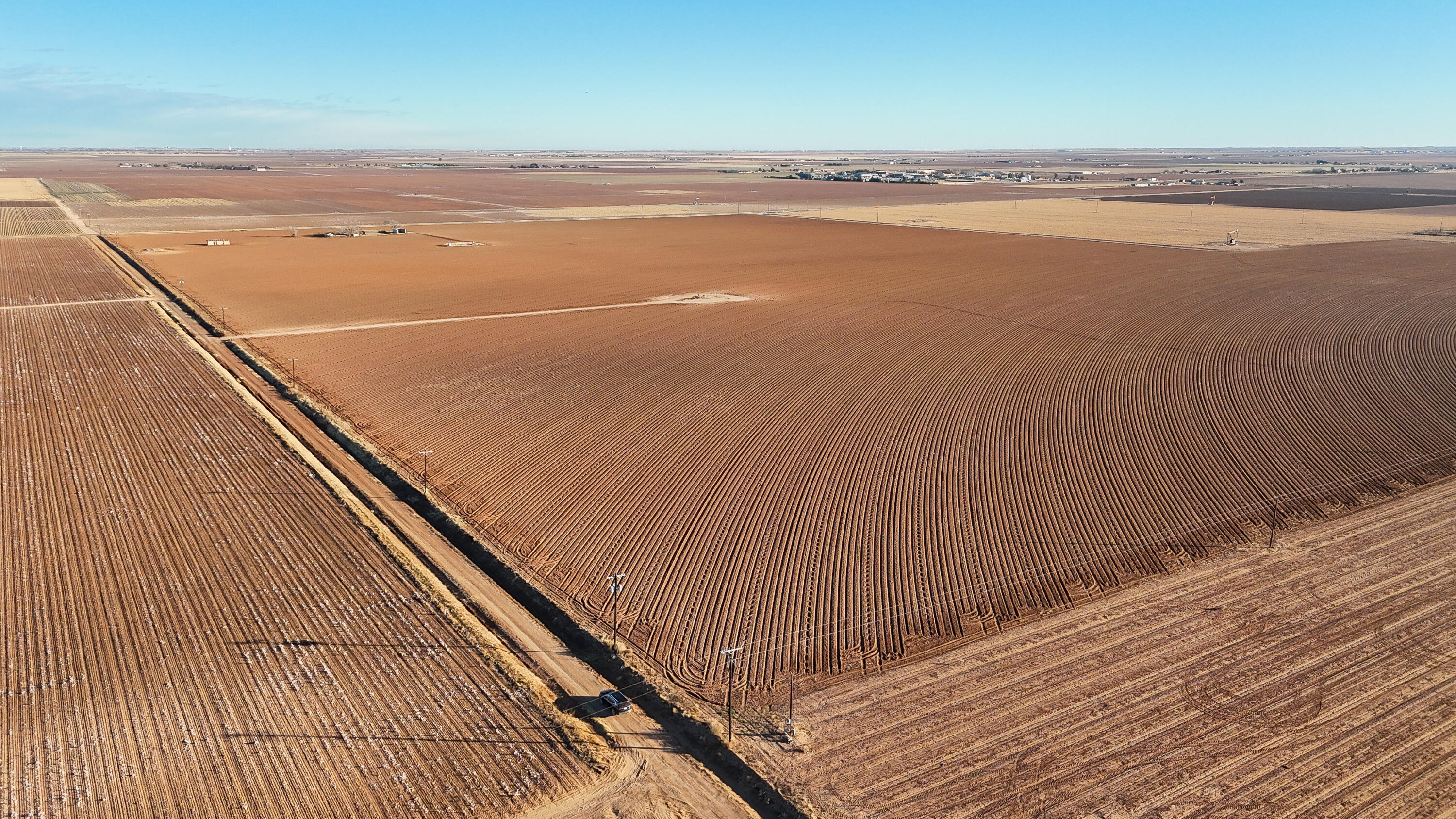 a view of an ocean and beach