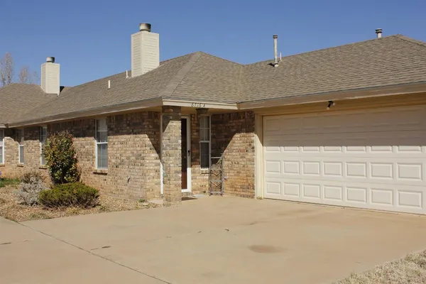 $1,125 | 6716 4th Street, Unit A, Lubbock, TX 79416