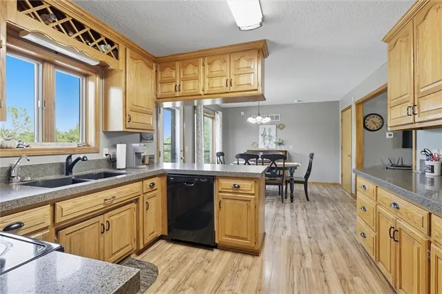 $579,000 | 15978 Highway Y Highway, Excelsior Springs, MO 64024