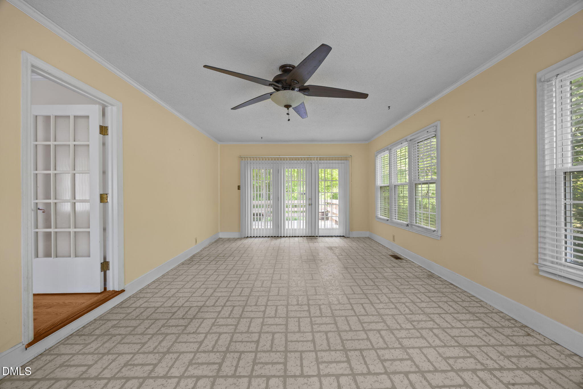 228 Hunters Ridge Road Henderson, NC 27537 - Photo 12 of 46