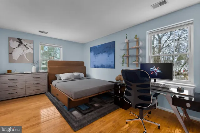 $189,500 | 18334 Streamside Drive, Unit 201, Gaithersburg, MD 20879