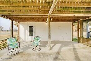 2705 Wharf Road Savannah, TN 38372 - Photo 31 of 32 Covered Patio