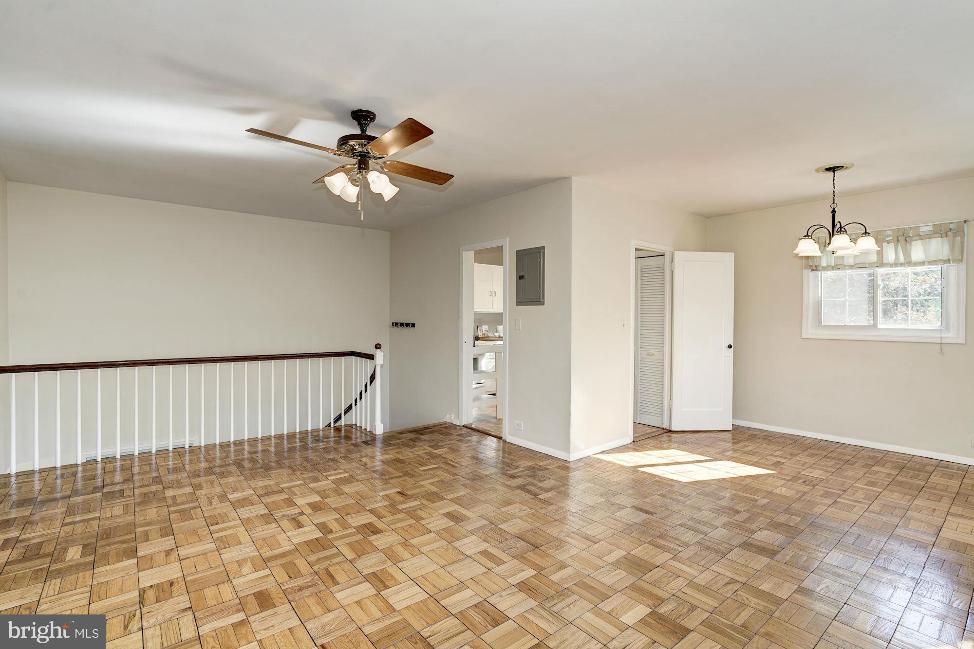 1756 Preston Road Alexandria, VA 22302 - Photo 2 of 15 Interior (General)