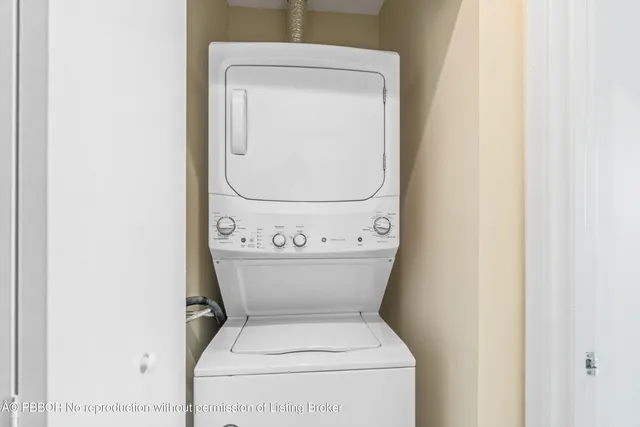 $4,500 | 1551 North Flagler Drive, Unit PH 3, West Palm Beach, FL 33401