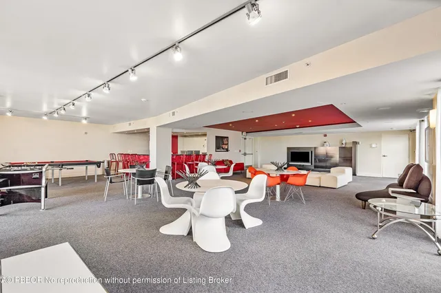 $4,500 | 1551 North Flagler Drive, Unit PH 3, West Palm Beach, FL 33401