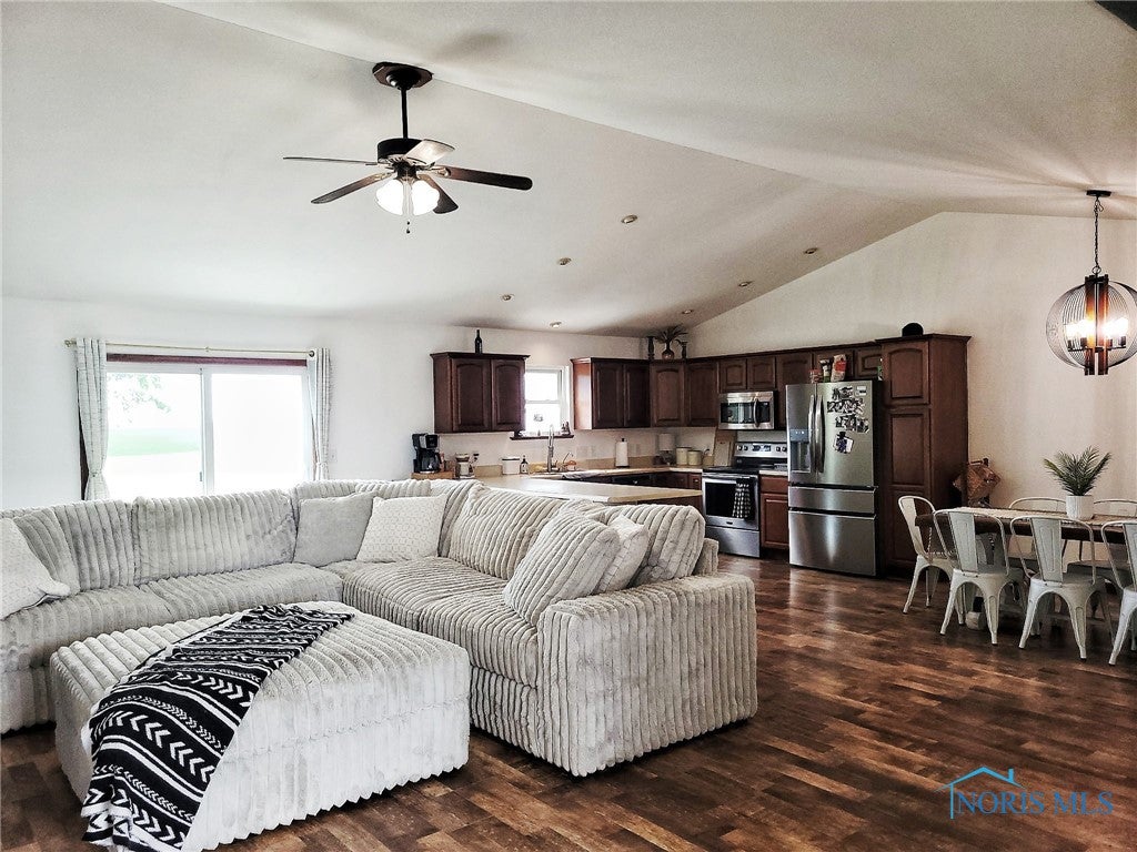 1552 Standley Road Defiance, OH 43512 - Photo 4 of 8 Gallery Image 4