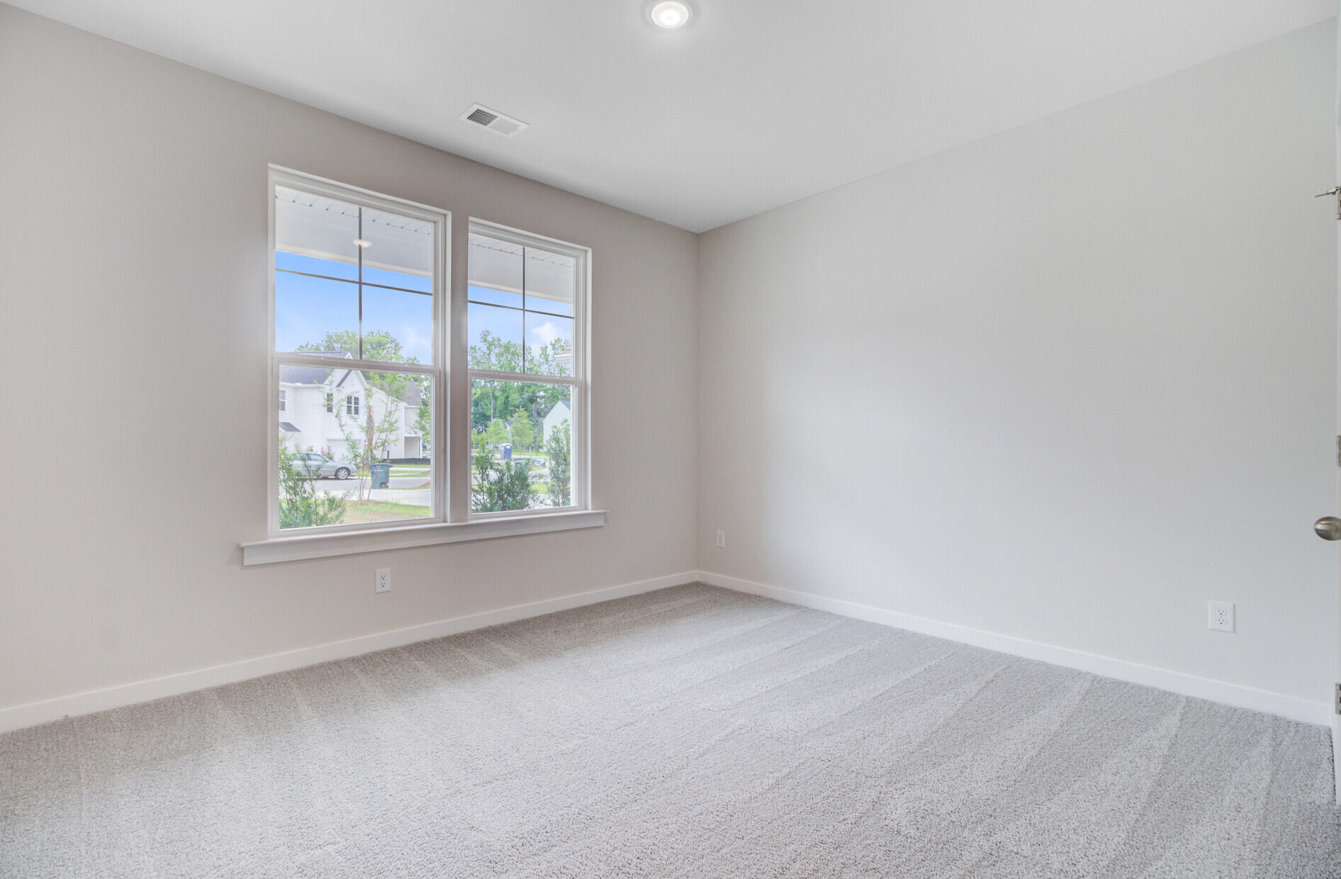 2018 Quiet Ibis Road Hanahan, SC 29410 - Photo 18 of 49 1ST FLOOR BR