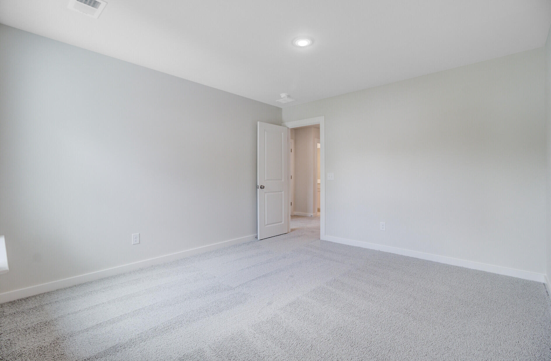 2018 Quiet Ibis Road Hanahan, SC 29410 - Photo 35 of 49 BR3