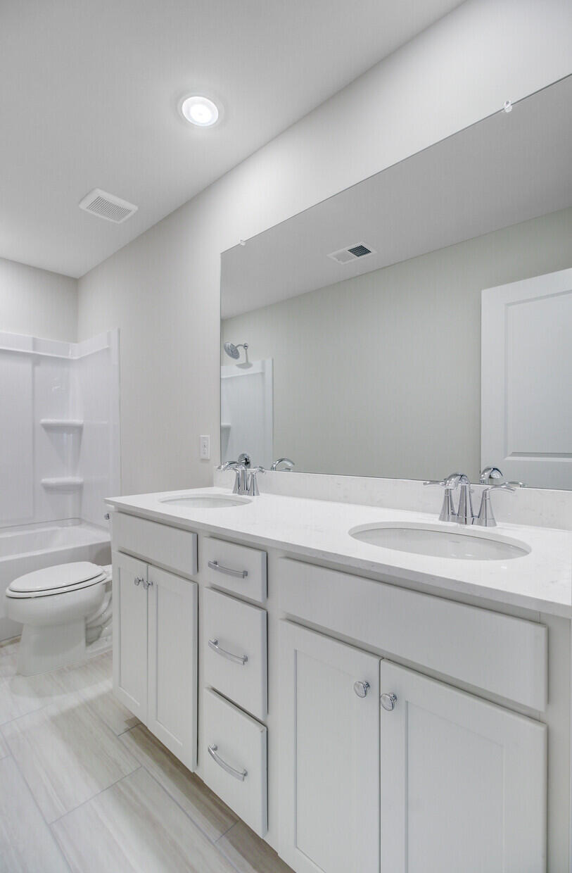 2018 Quiet Ibis Road Hanahan, SC 29410 - Photo 38 of 49 BATH 3