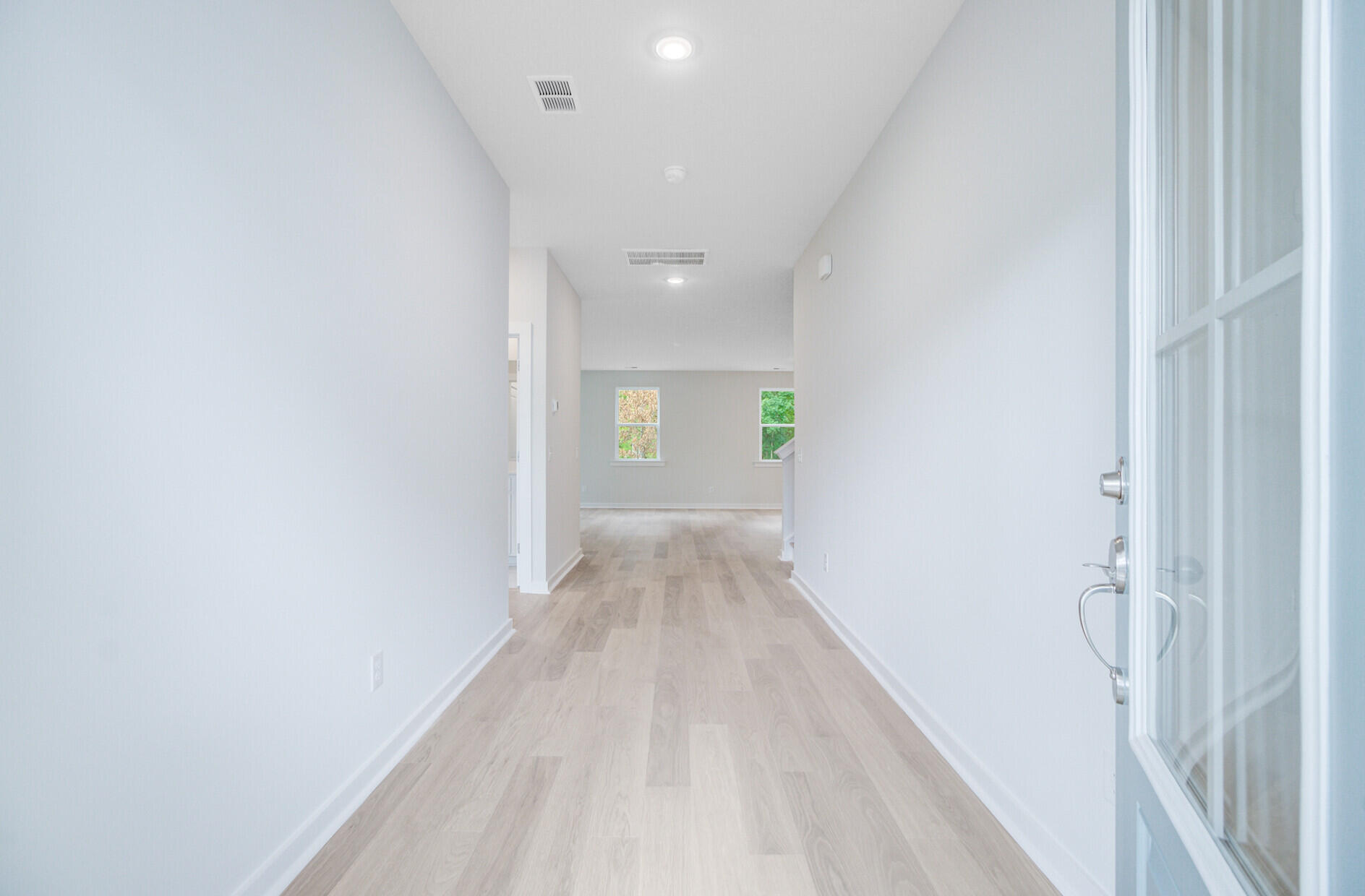2018 Quiet Ibis Road Hanahan, SC 29410 - Photo 4 of 49 FOYER