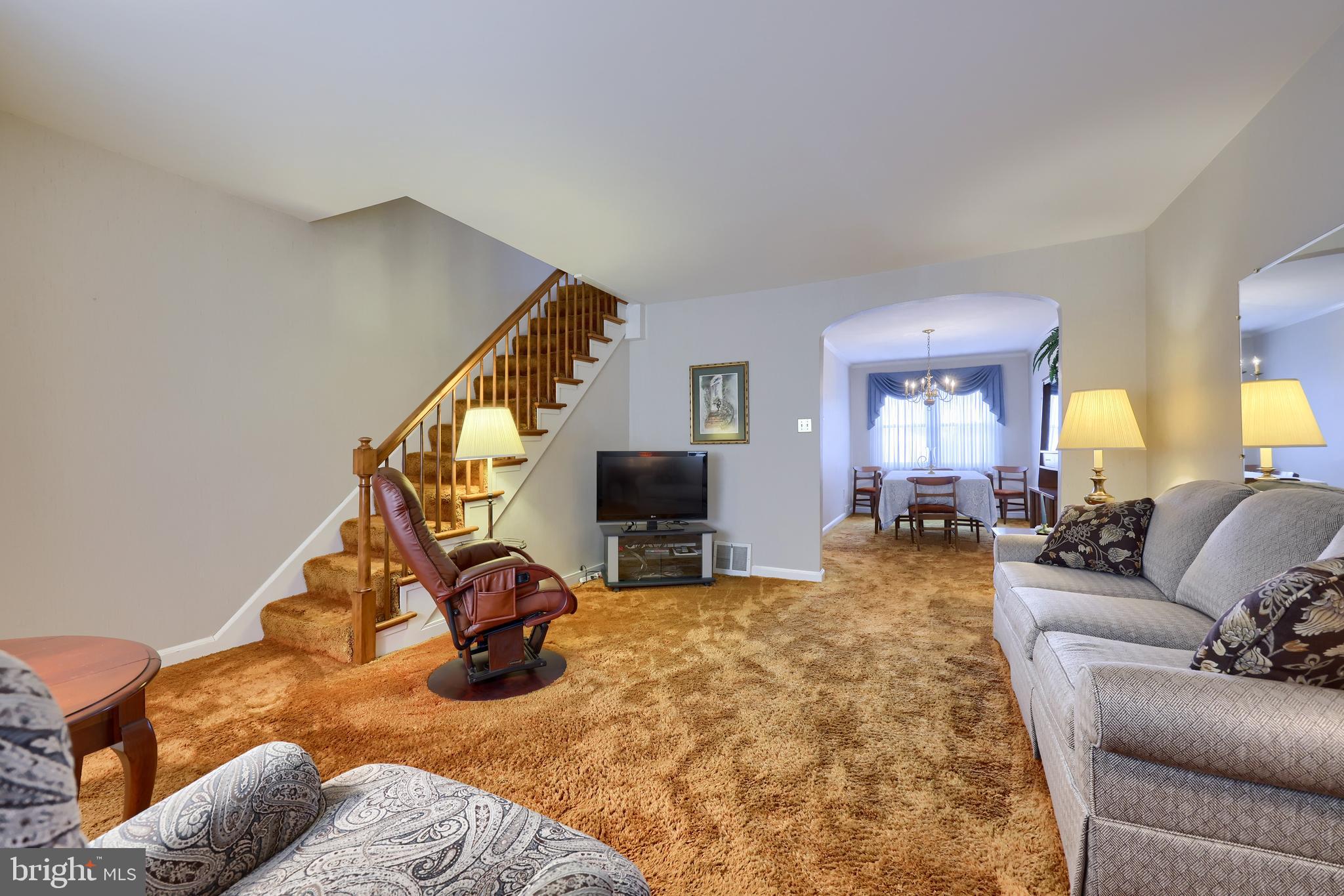 125 2nd Street Reading, PA 19607 - Photo 7 of 35 Pretty Staircase