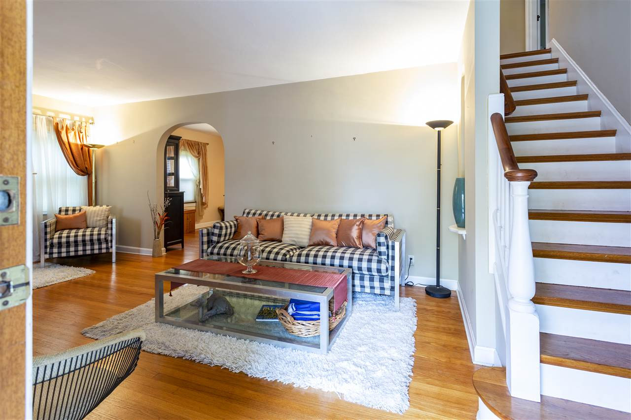 85 Pleasant Ridge Avenue Fort Mitchell, KY 41017 - Photo 2 of 39 Gallery Image 2