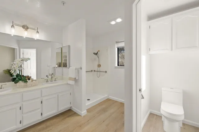 $895,000 | 5565 Terra Granada Drive, Unit 1B, Walnut Creek, CA 94595