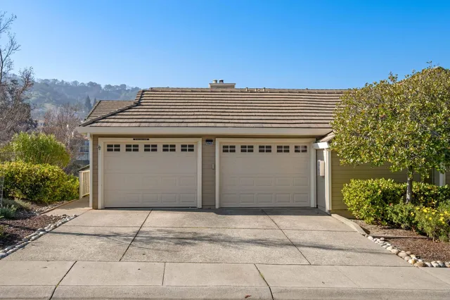 $895,000 | 5565 Terra Granada Drive, Unit 1B, Walnut Creek, CA 94595