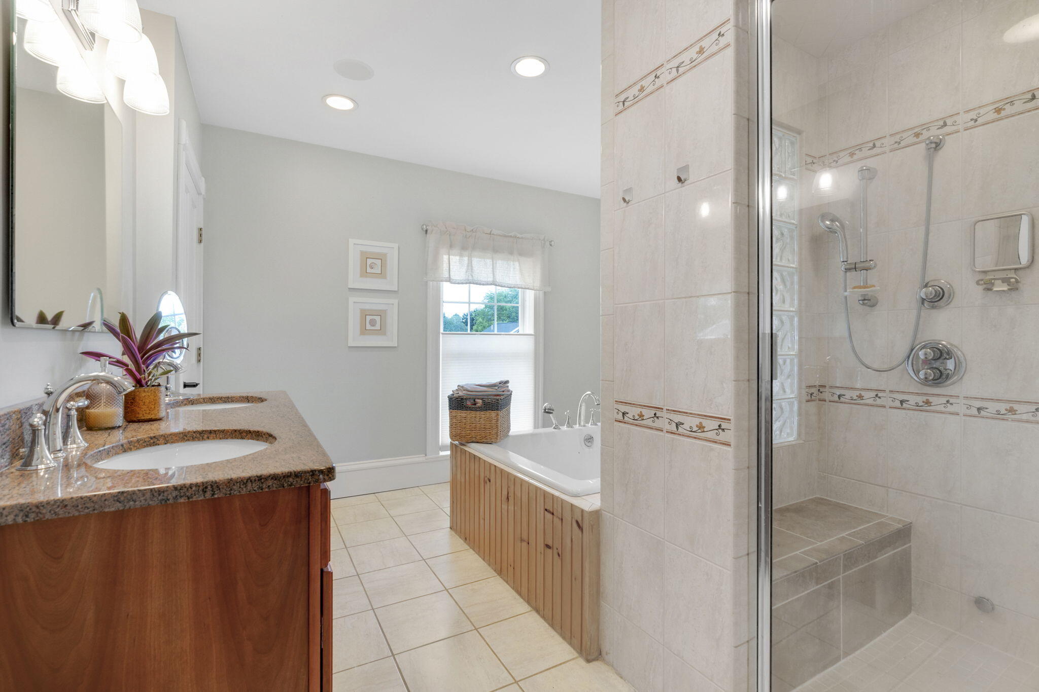 167 New Gorham Road Westbrook, ME 04092 - Photo 37 of 60 46-web-or-mls-167NewGorham-39