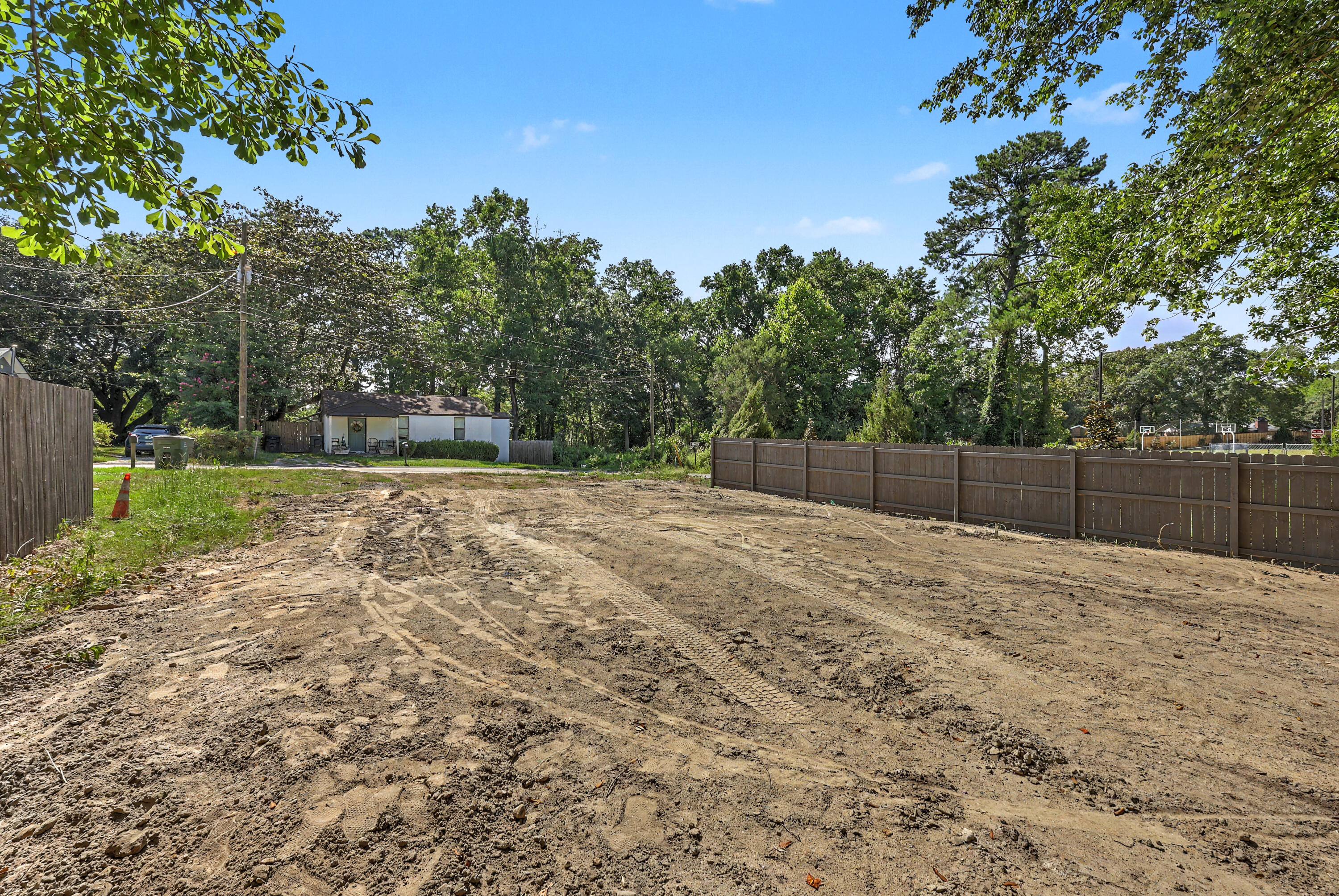 5816 Knight Street Hanahan, SC 29410 - Photo 7 of 19 ZYN_5552_3_4_5_6_7_8