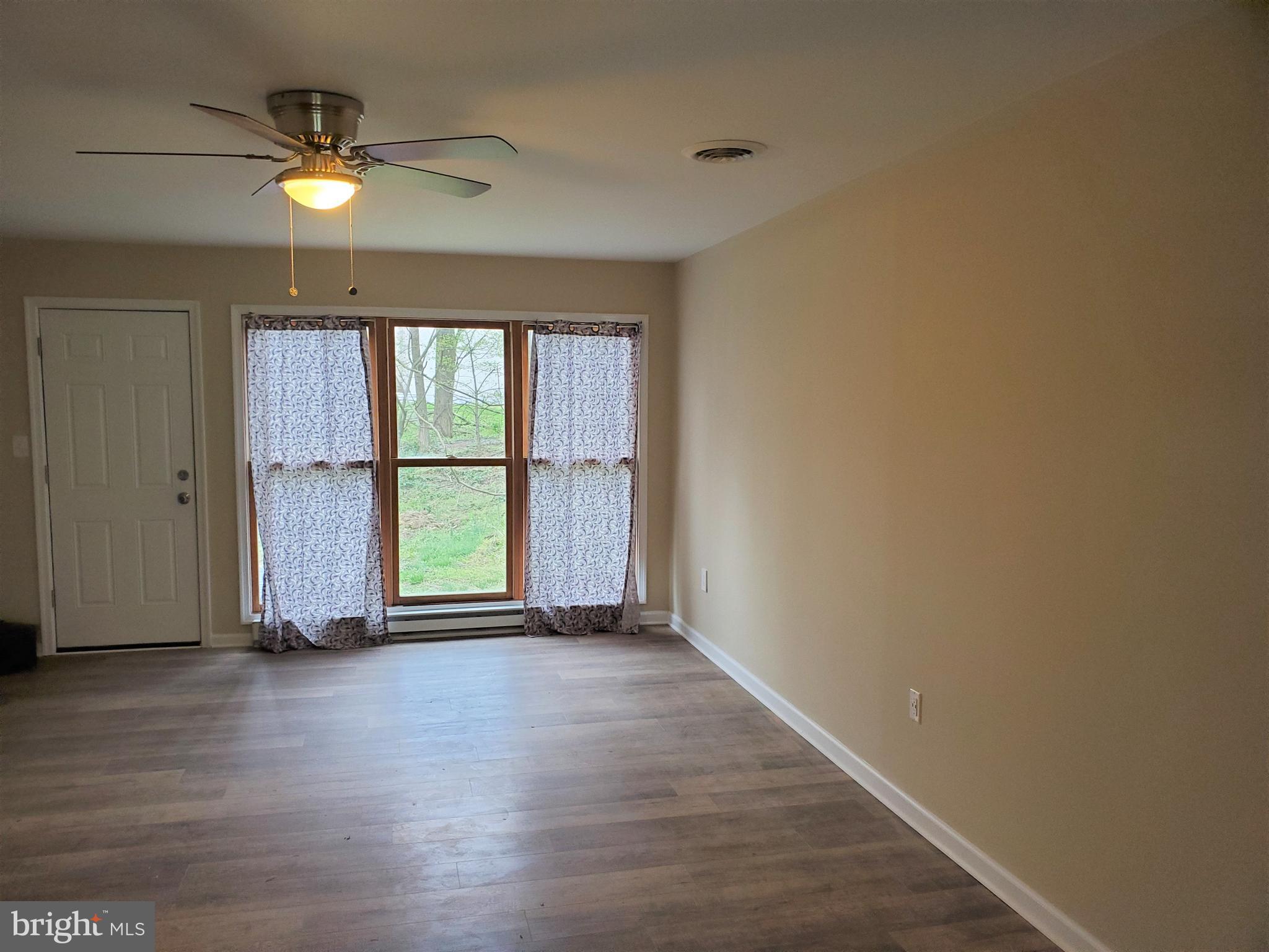 3633 Brookfield Road Harrisburg, PA 17109 - Photo 11 of 25 Gallery Image 11