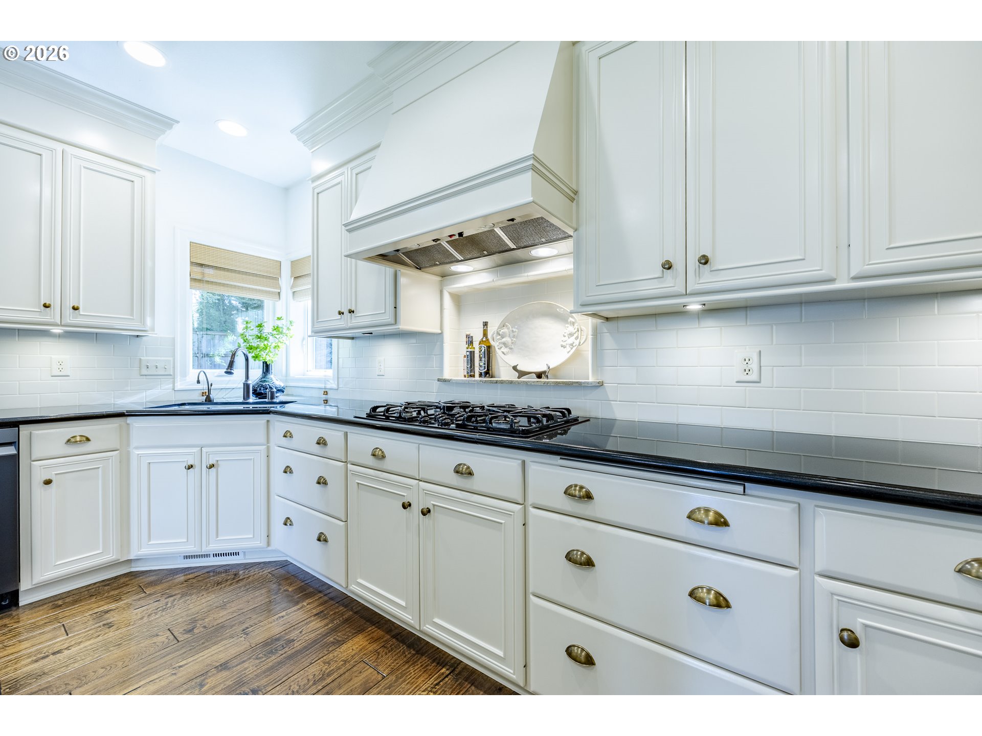 2332 Devon Avenue Eugene, OR 97408 - Photo 15 of 46