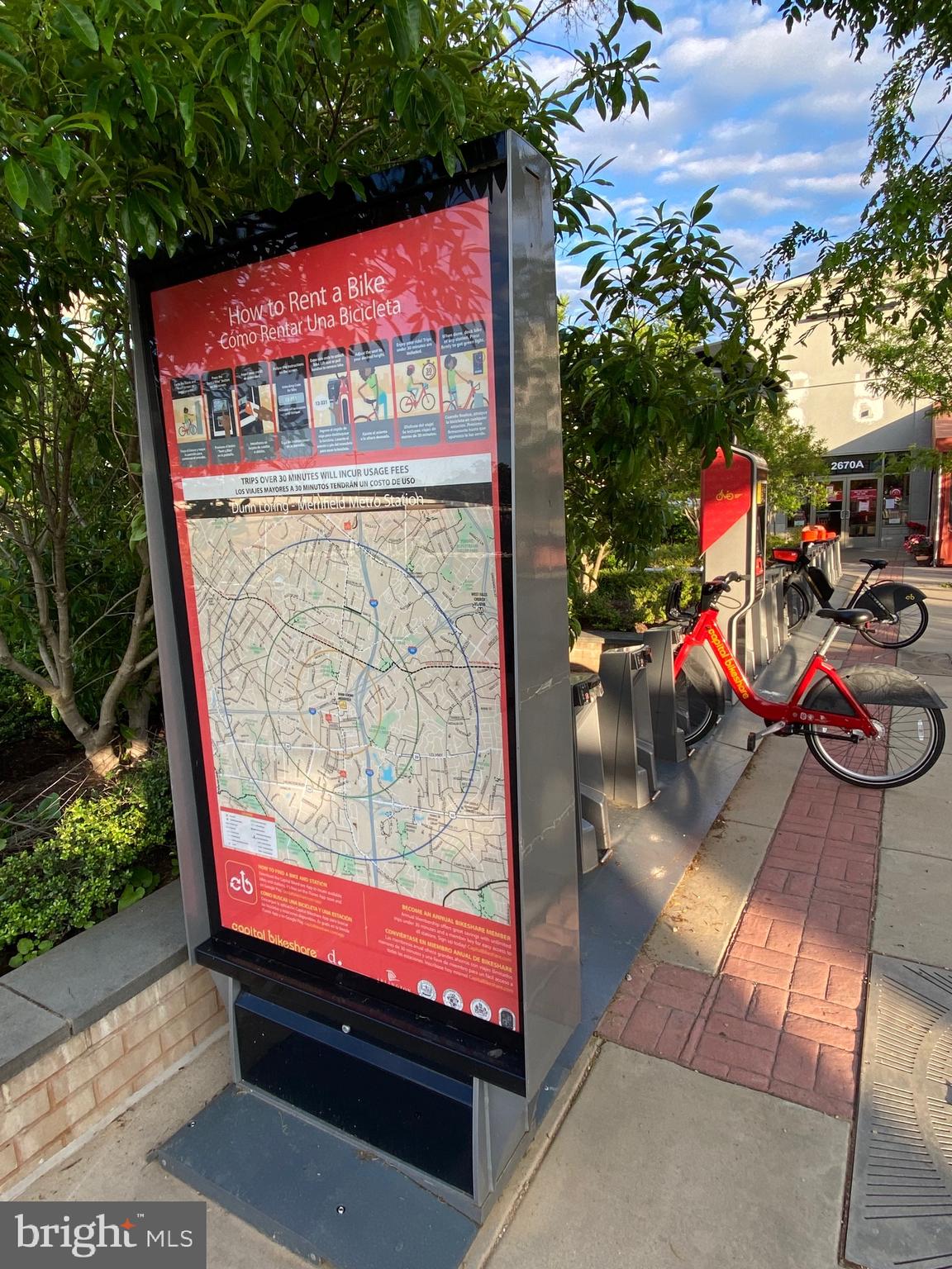 2726 Gallows Road, Unit 1302 Vienna, VA 22180 - Photo 47 of 55 Capital Bike Share station.