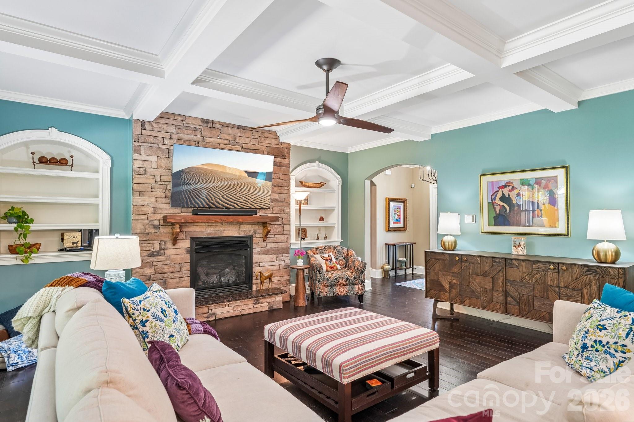 2032 Eaton Road Charlotte, NC 28205 - Photo 6 of 43 Gallery Image 6