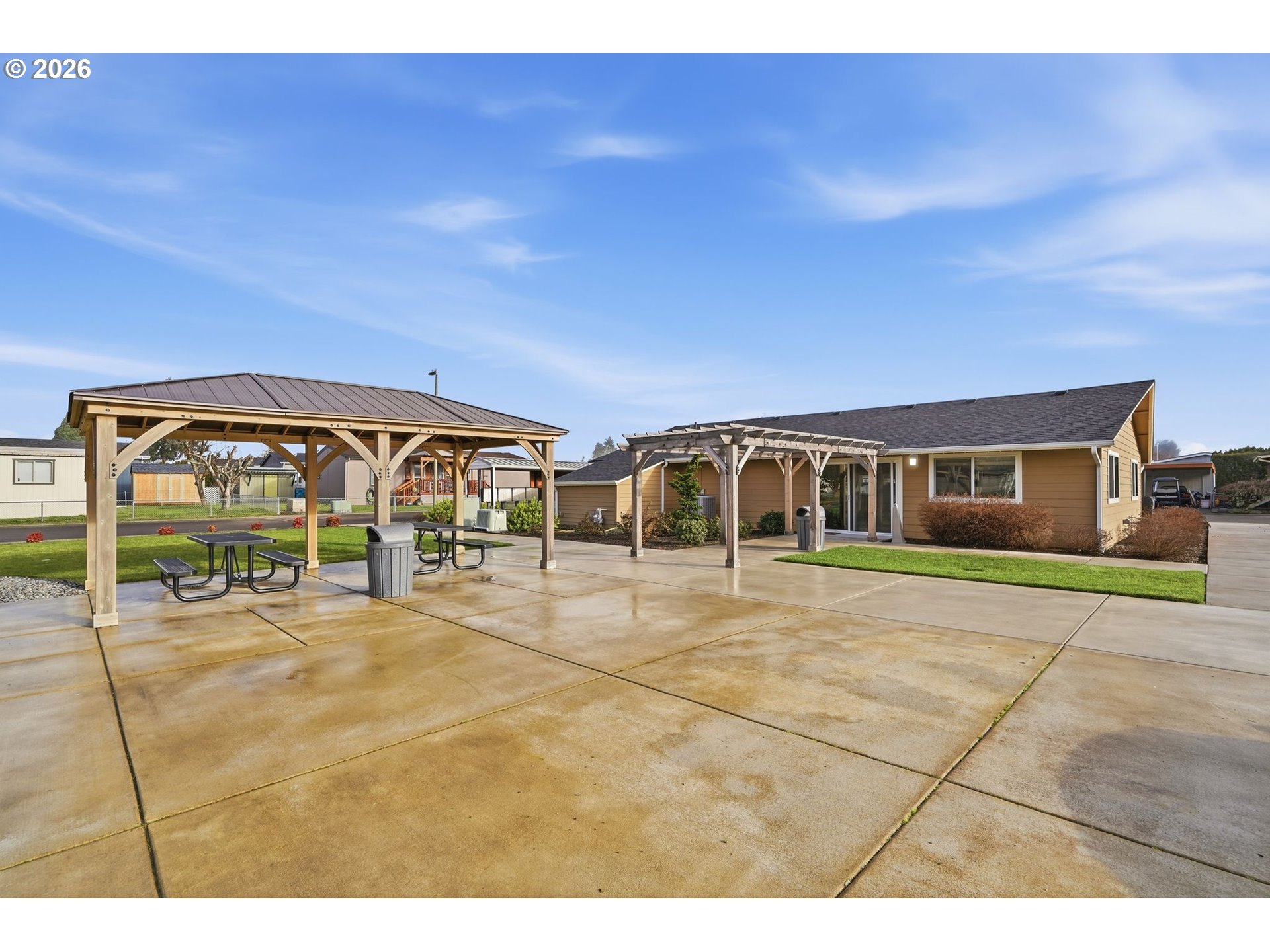 300 Southwest 7th Street, Unit 508 Battle Ground, WA 98604 - Photo 38 of 38 a view of an chairs and door