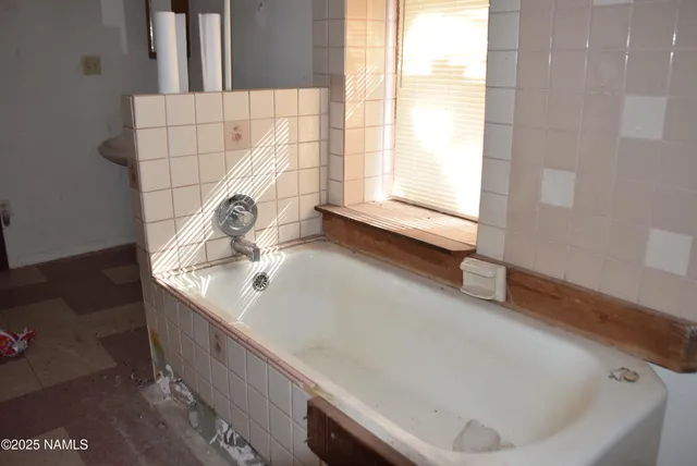 $1,250,000 | 100 TWIN ARROWS Overpass, Flagstaff, AZ 86004