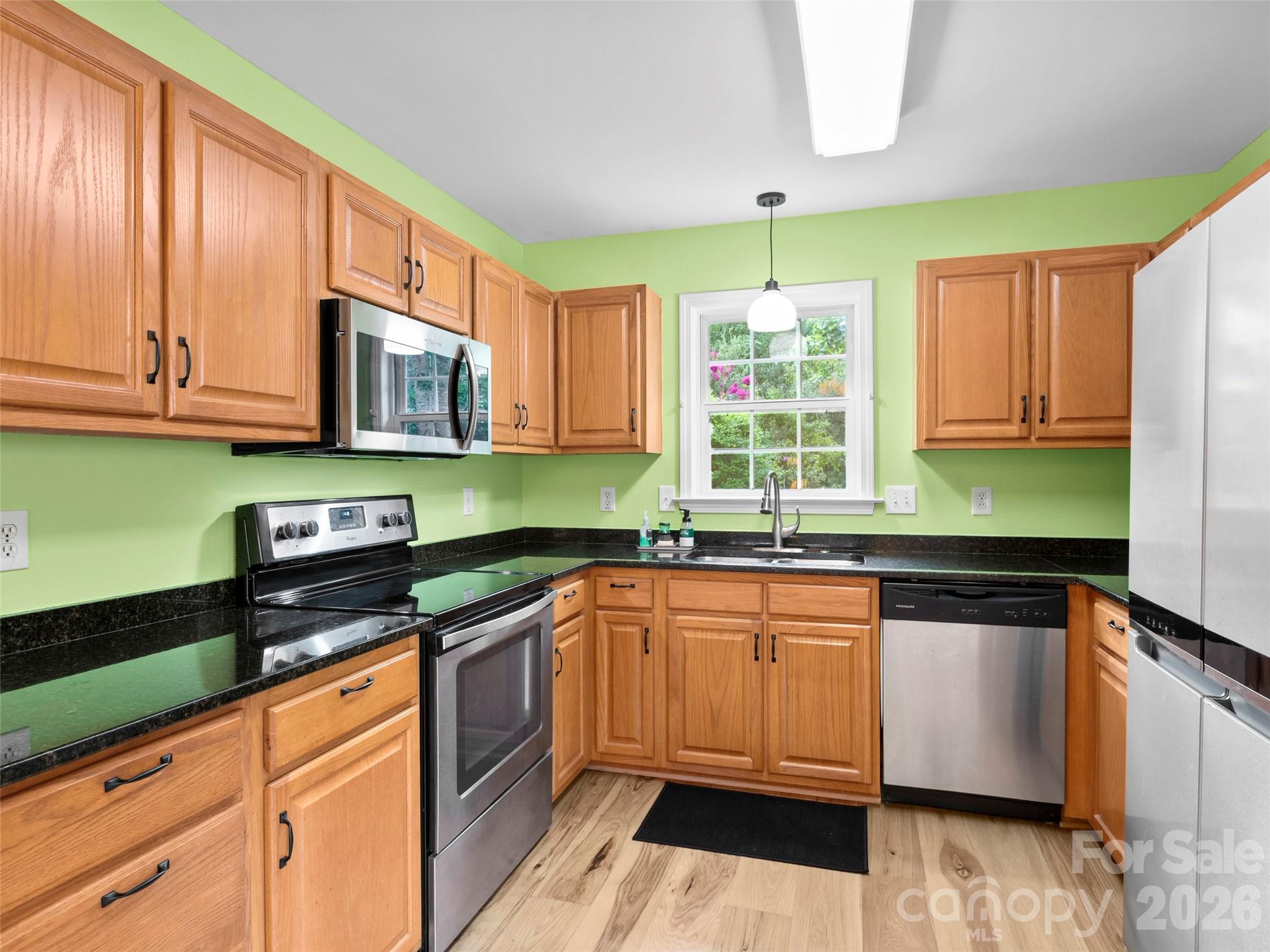 54 English Oak Road Fletcher, NC 28732 - Photo 9 of 25 Gallery Image 9