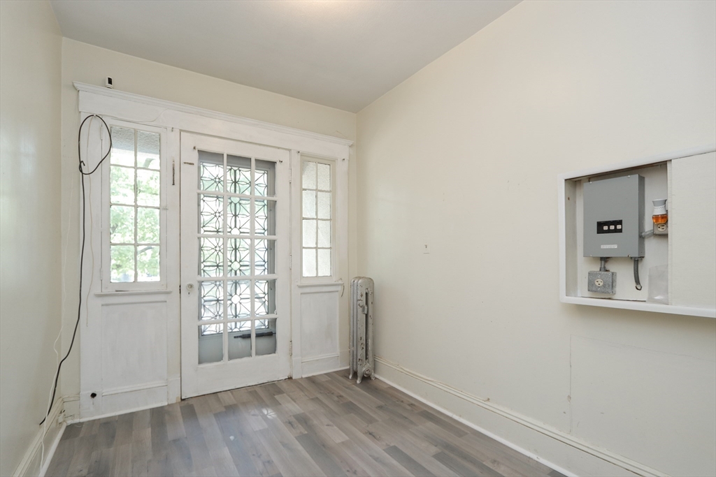 83 Kimberly Avenue Springfield, MA 01108 - Photo 24 of 33