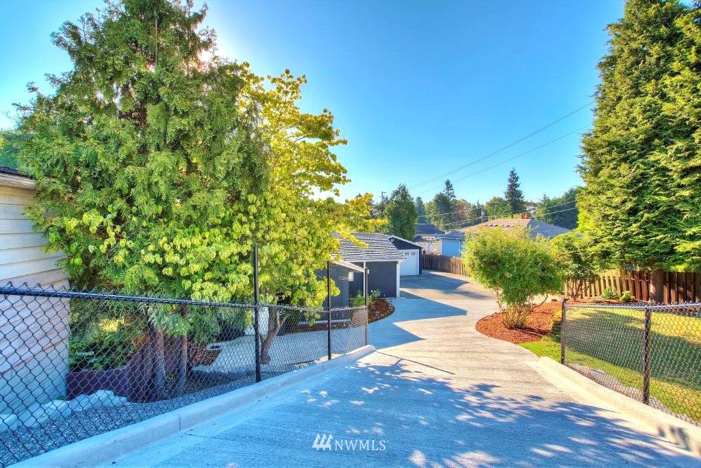 17246 Military Road South SeaTac, WA 98188 - Photo 1 of 19 Gallery Image 1